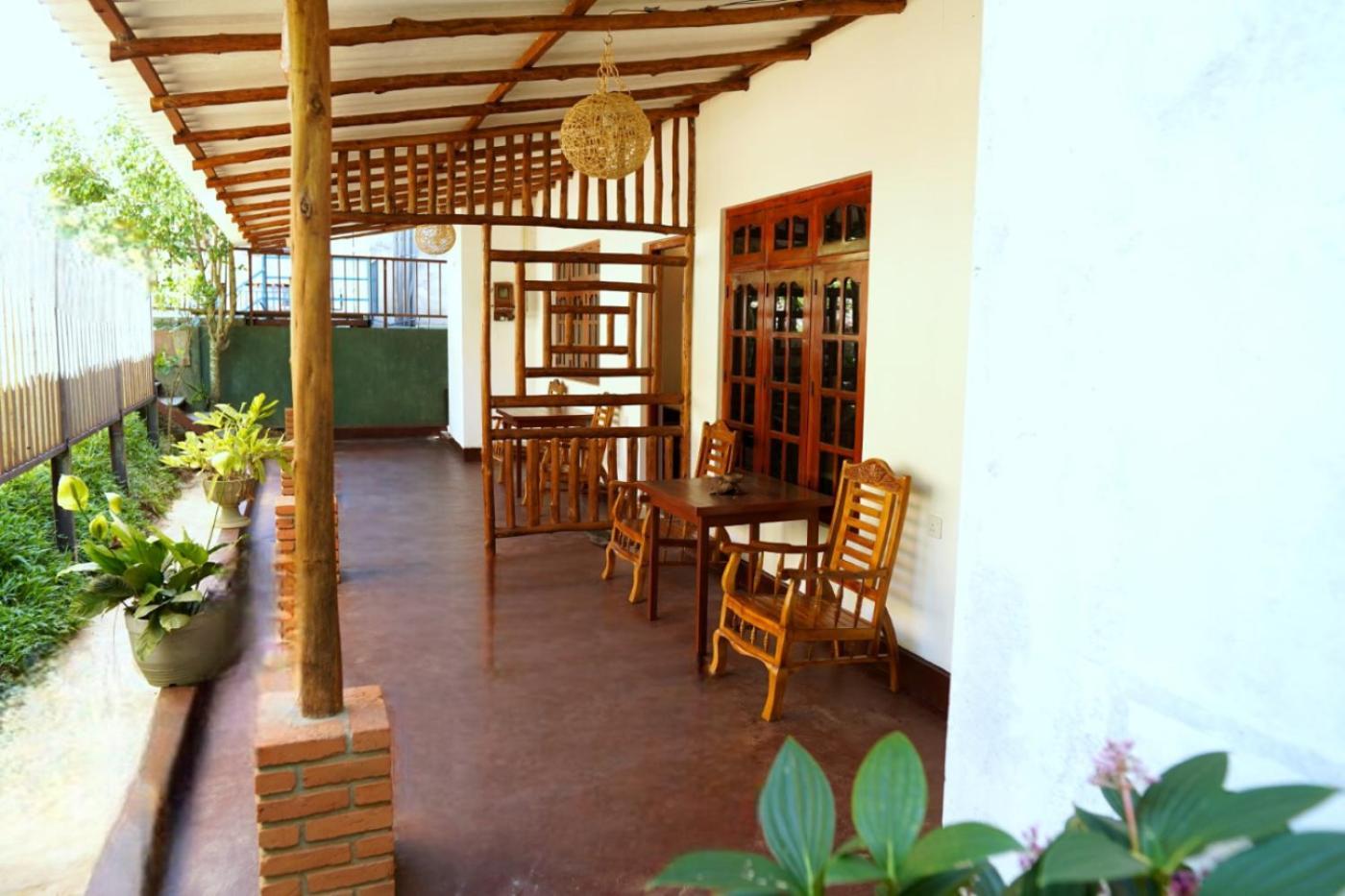 Pub Ceylon Hostel Ella Exteriér fotografie